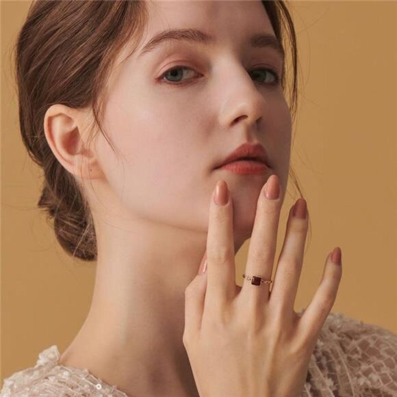 New Sterling Silver Amber Ring, Gold Vintage Style Amber Gemstone Ring Size 8 - Picture 2 of 6